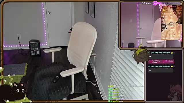 Snapshot of Cheybaaee chatting on December 4, 2025, 8:17 pm Cheybaaee online show from December 4, 2025, 8:17 pm