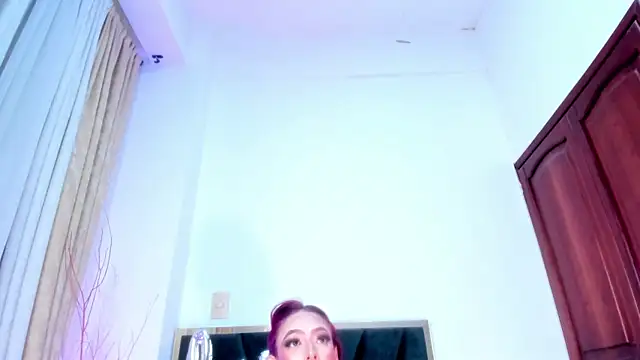 JupiteFox online show from February 14, 2026, 1:02 am