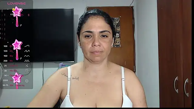 selena ferri online show from February 14, 2025, 2:50 am