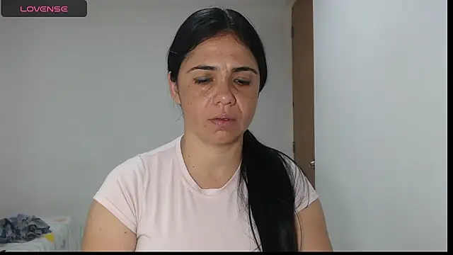 selena ferri online show from October 20, 2025, 8:42 pm