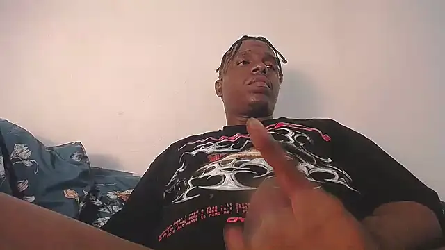 Snapshot of BlackRunning chatting on February 23, 2026, 7:28 am BlackRunning online show from February 23, 2026, 7:28 am