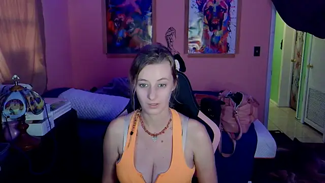 AsiaGoesPro online show from December 4, 2025, 1:42 pm