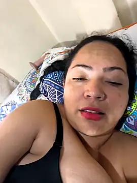 NIKOLE1301 online show from October 29, 2025, 2:19 pm