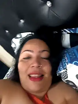 NIKOLE1301 online show from December 21, 2025, 7:43 pm