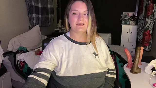 magicsparkles online show from December 20, 2025, 6:53 am