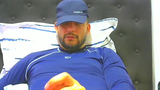 altenori112 online show from November 21, 2025, 2:32 am