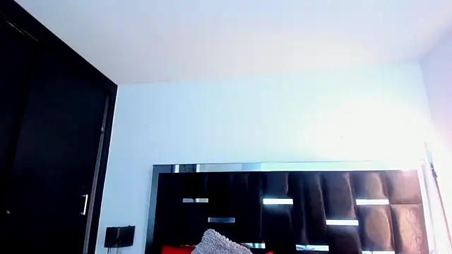 Sammybitchx online show from March 27, 2026, 7:46 pm