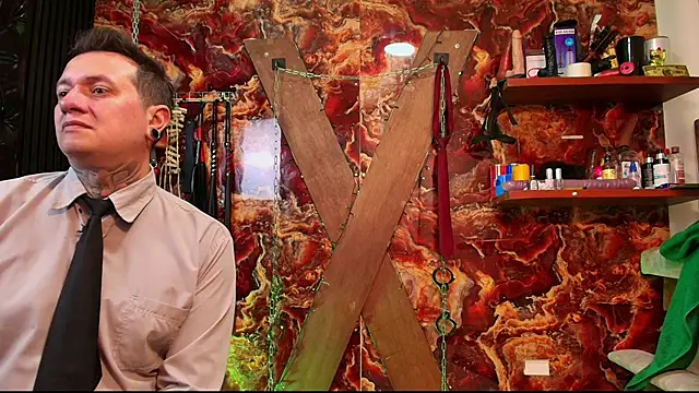 boy n girl online show from April 9, 2026, 2:55 pm