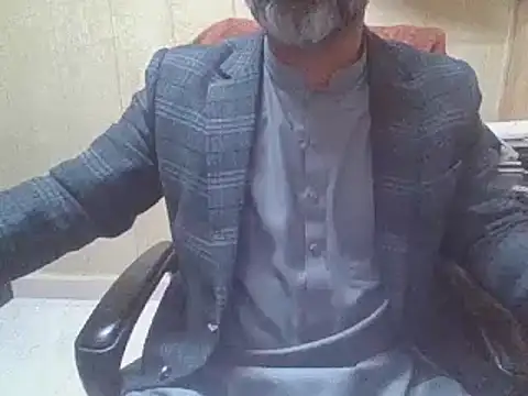 Snapshot of hairymaster95 chatting on February 10, 2026, 6:17 am hairymaster95 online show from February 10, 2026, 6:17 am