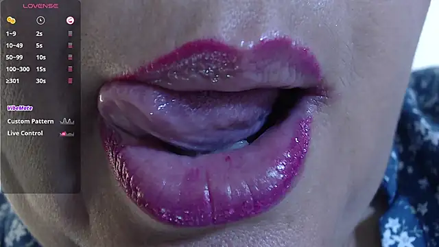 Kerly Doll online show from March 8, 2025, 12:55 am