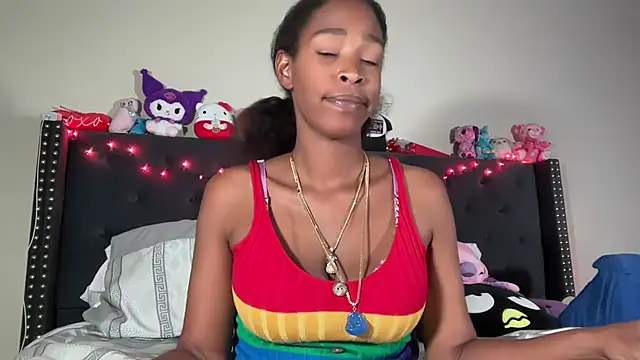 Cum2Charm online show from September 26, 2025, 4:27 am