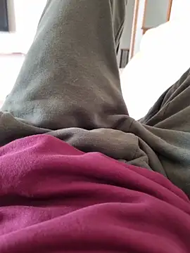 Snapshot of YourPersonall chatting on October 11, 2025, 6:50 pm YourPersonall online show from October 11, 2025, 6:50 pm