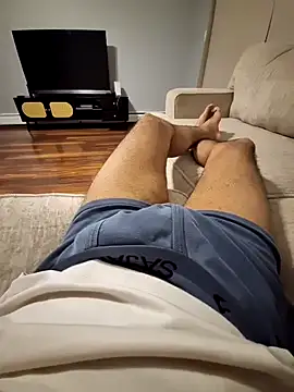 Snapshot of YourPersonall chatting on April 15, 2026, 2:07 am YourPersonall online show from April 15, 2026, 2:07 am