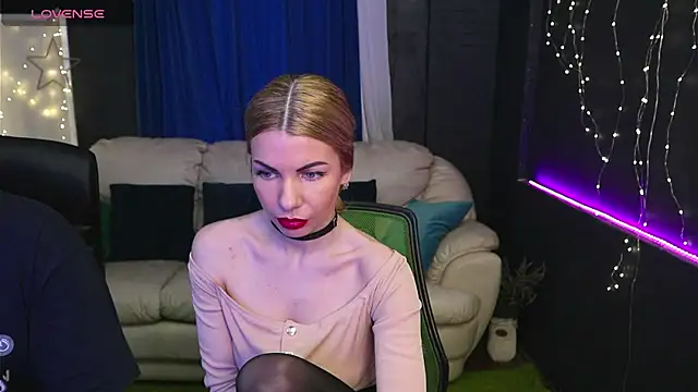 Snapshot of AlisaAleksandr chatting on January 29, 2025, 1:07 pm AlisaAleksandr online show from January 29, 2025, 1:07 pm