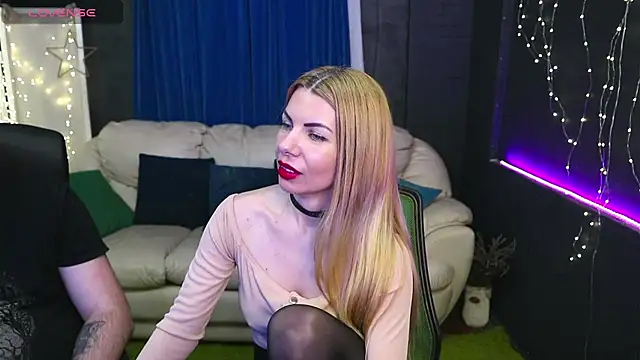 Snapshot of AlisaAleksandr chatting on February 10, 2025, 3:21 pm AlisaAleksandr online show from February 10, 2025, 3:21 pm