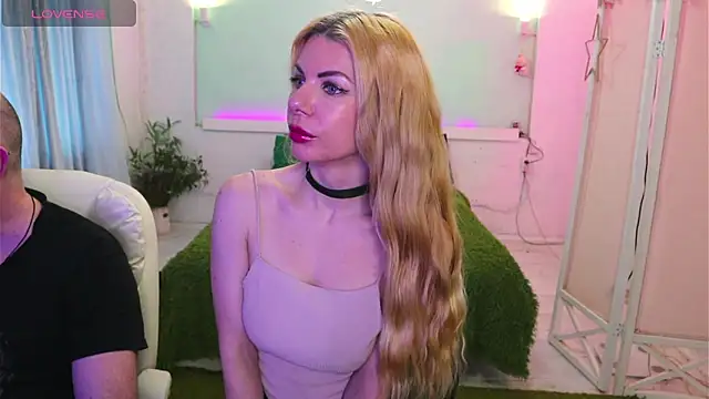 AlisaAleksandr online show from February 20, 2026, 2:28 pm