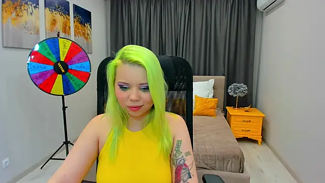 EnergyBunny 1 online show from February 4, 2025, 8:17 pm