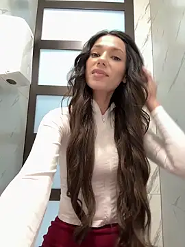  MiaQueen  online show from February 15, 2026, 7:54 pm