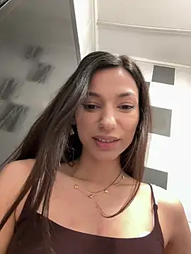  MiaQueen  online show from April 2, 2026, 10:40 pm