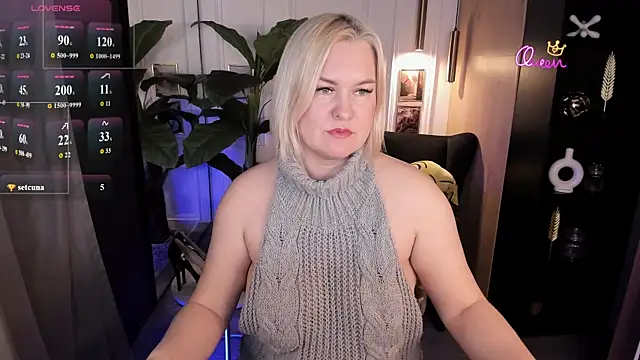 Snapshot of YolandaKiss chatting on May 23, 2026, 8:02 pm YolandaKiss online show from May 23, 2026, 8:02 pm