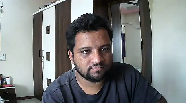 dhruv love online show from December 3, 2024, 11:01 am