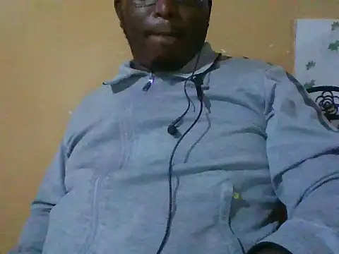 honeyswit online show from September 10, 2025, 8:53 pm