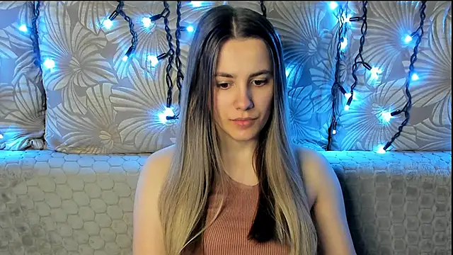 MaggieCake online show from March 20, 2026, 1:54 am