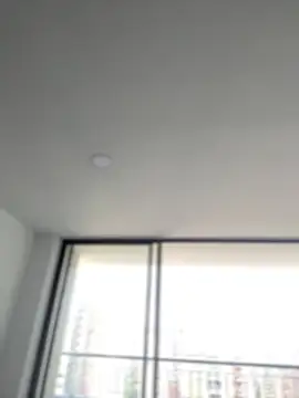 LaraHenao online show from January 14, 2025, 3:47 pm