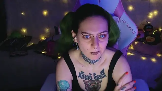 Ginger Stay online show from March 27, 2026, 9:25 pm