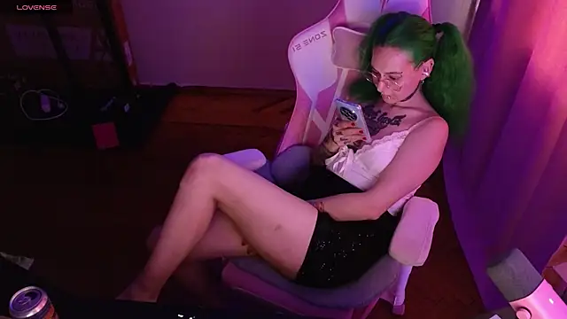 Ginger Stay online show from May 20, 2026, 11:05 am