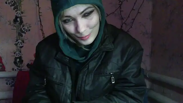 WildMissNiks online show from February 18, 2026, 10:00 am