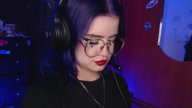 Raventh  online show from November 11, 2025, 1:55 pm