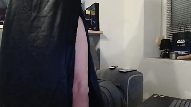 missthon0 online show from December 21, 2025, 11:28 am