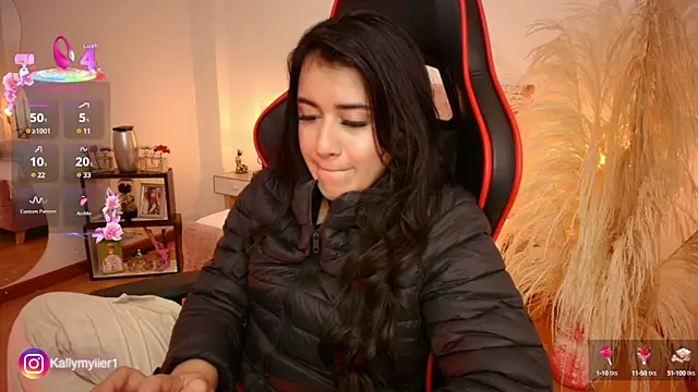 Snapshot of KallyMyller1 chatting on March 7, 2025, 10:21 pm KallyMyller1 online show from March 7, 2025, 10:21 pm