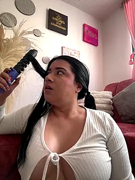 Snapshot of KallyMyller1 chatting on September 13, 2025, 7:46 pm KallyMyller1 online show from September 13, 2025, 7:46 pm