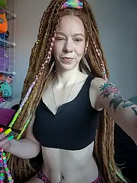 Snapshot of LucidLucy chatting on February 24, 2026, 3:32 pm LucidLucy online show from February 24, 2026, 3:32 pm