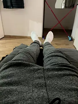 Io1994 online show from December 19, 2025, 12:17 am