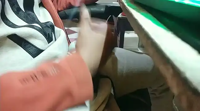 growing20yo online show from January 3, 2025, 12:43 am