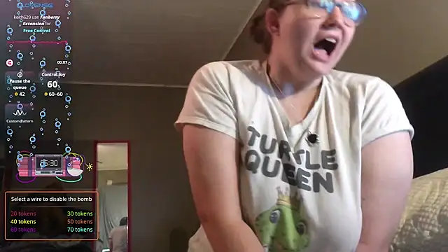 ZeTurtleMaster online show from November 22, 2025, 12:53 am