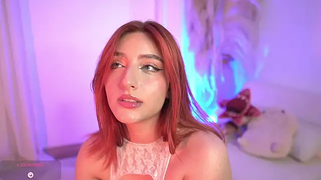 Anavi  online show from December 1, 2025, 11:10 pm