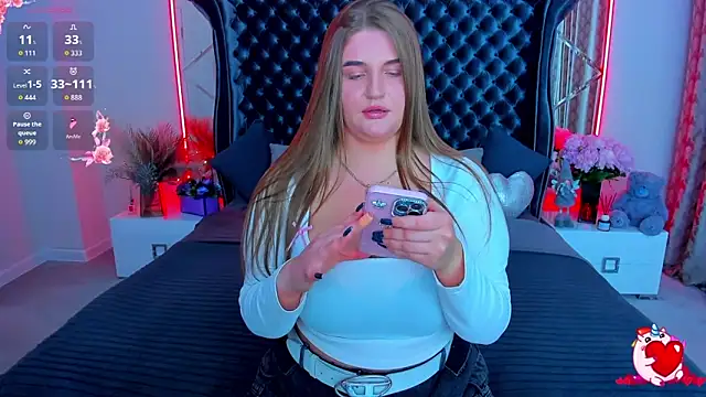 Snapshot of Adele_sugar chatting on June 12, 2026, 9:14 pm Adele sugar online show from June 12, 2026, 9:14 pm