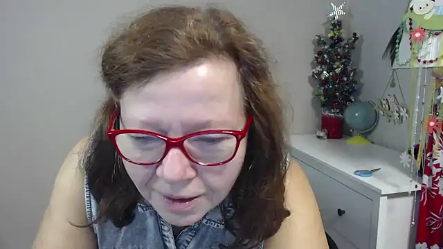 Adelewildx online show from January 16, 2025, 5:21 am