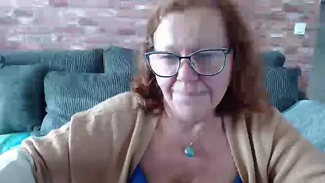 Adelewildx online show from September 13, 2025, 9:53 am