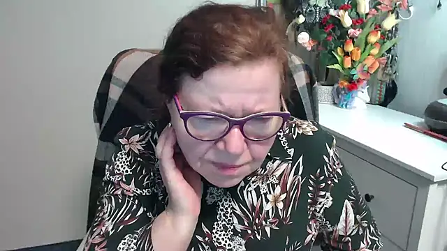 Snapshot of Adelewildx chatting on February 16, 2026, 5:03 am Adelewildx online show from February 16, 2026, 5:03 am