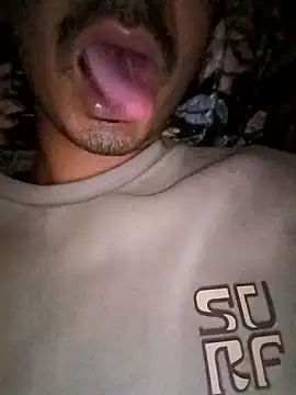 dreamtoungelick69 online show from January 10, 2026, 7:15 pm