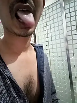 dreamtoungelick69 online show from March 8, 2026, 5:28 pm