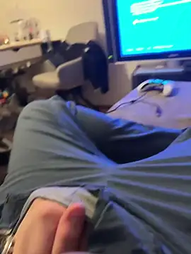 adam123456654321 online show from December 25, 2024, 7:45 pm