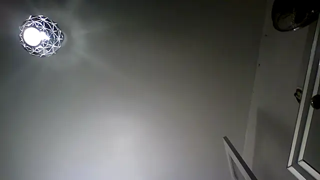 Snapshot of SeducingHike chatting on November 24, 2025, 5:01 pm SeducingHike online show from November 24, 2025, 5:01 pm