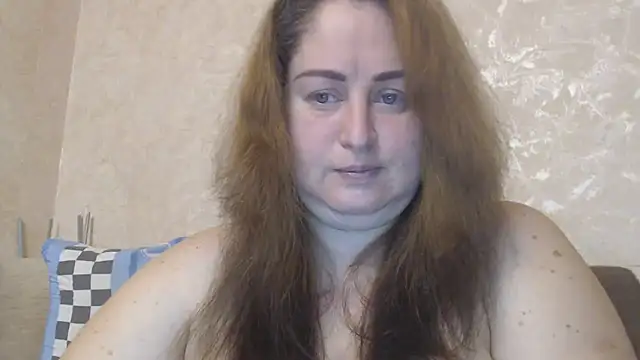 Snapshot of Amy_August chatting on February 1, 2025, 9:32 am Amy August online show from February 1, 2025, 9:32 am