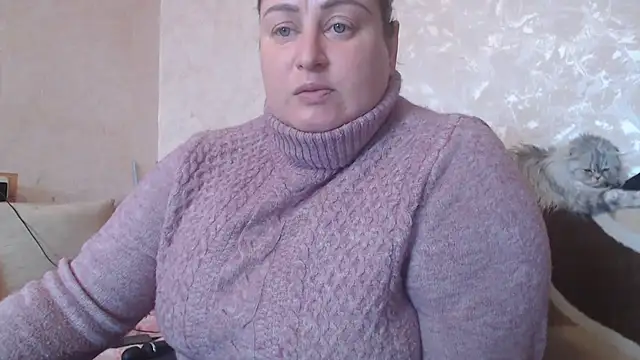 Snapshot of Amy_August chatting on February 18, 2025, 10:27 am Amy August online show from February 18, 2025, 10:27 am